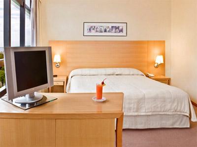 Hotel Tryp 4*