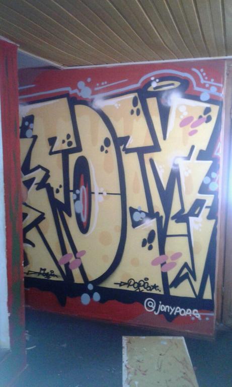 Hostal Tazu Hostel (Adults Only) *