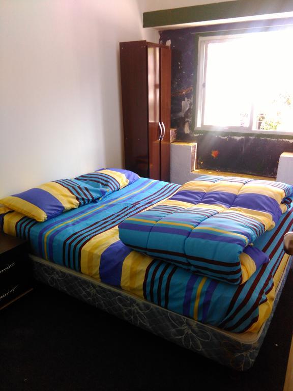 Hostal Tazu Hostel (Adults Only) *