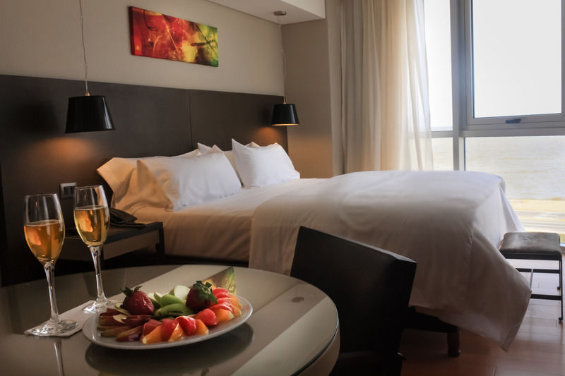Axsur Design Hotel 4*