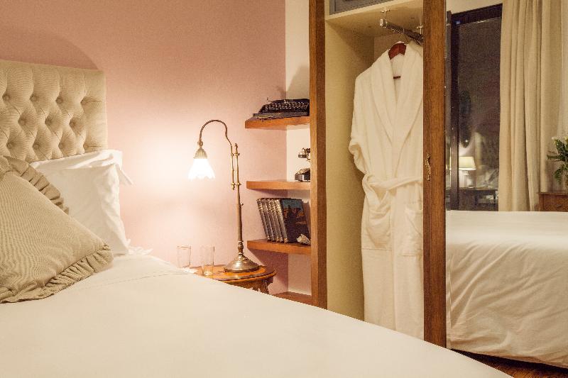 Alma Histórica Boutique Hotel 4*