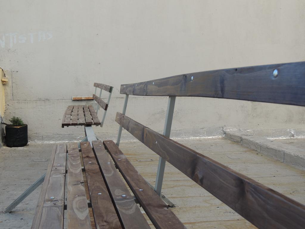 Aca Me Quedo Hostal Montevideo
