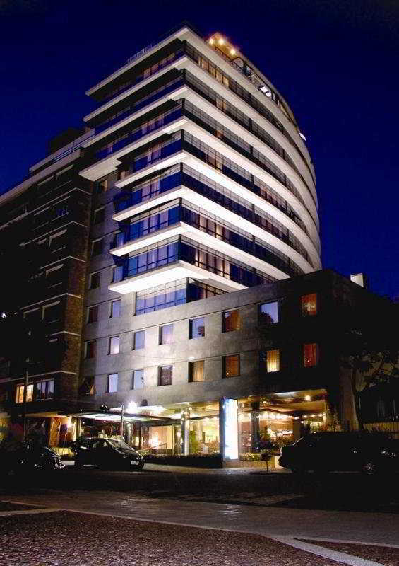 Tryp Hotel