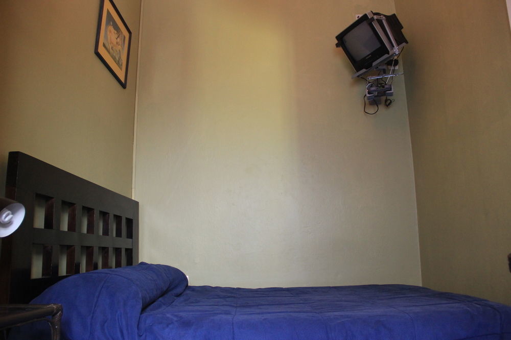 Noche Más Bed and breakfast 2*