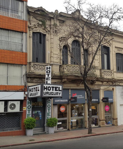 Hotel Uruguay 2*