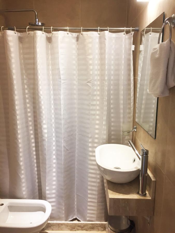 Hostal Circus Hostel&hotel Montevideo