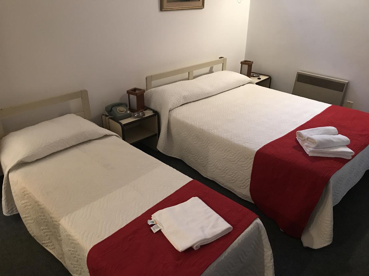 Hotel Antares 2*