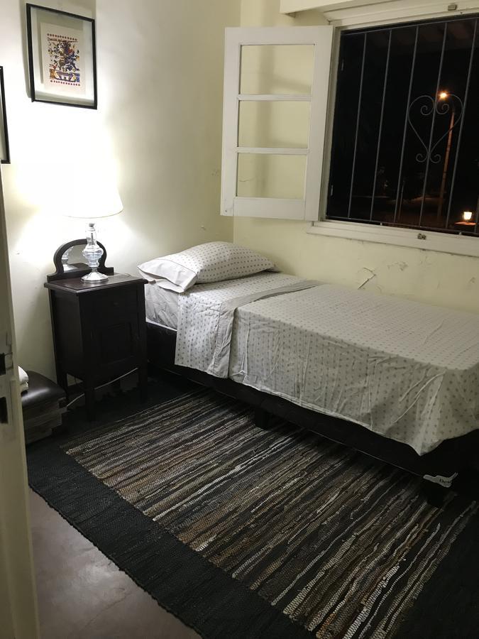 Hospedagem domiciliar Con Bano Privado En Casa De Familia. *
