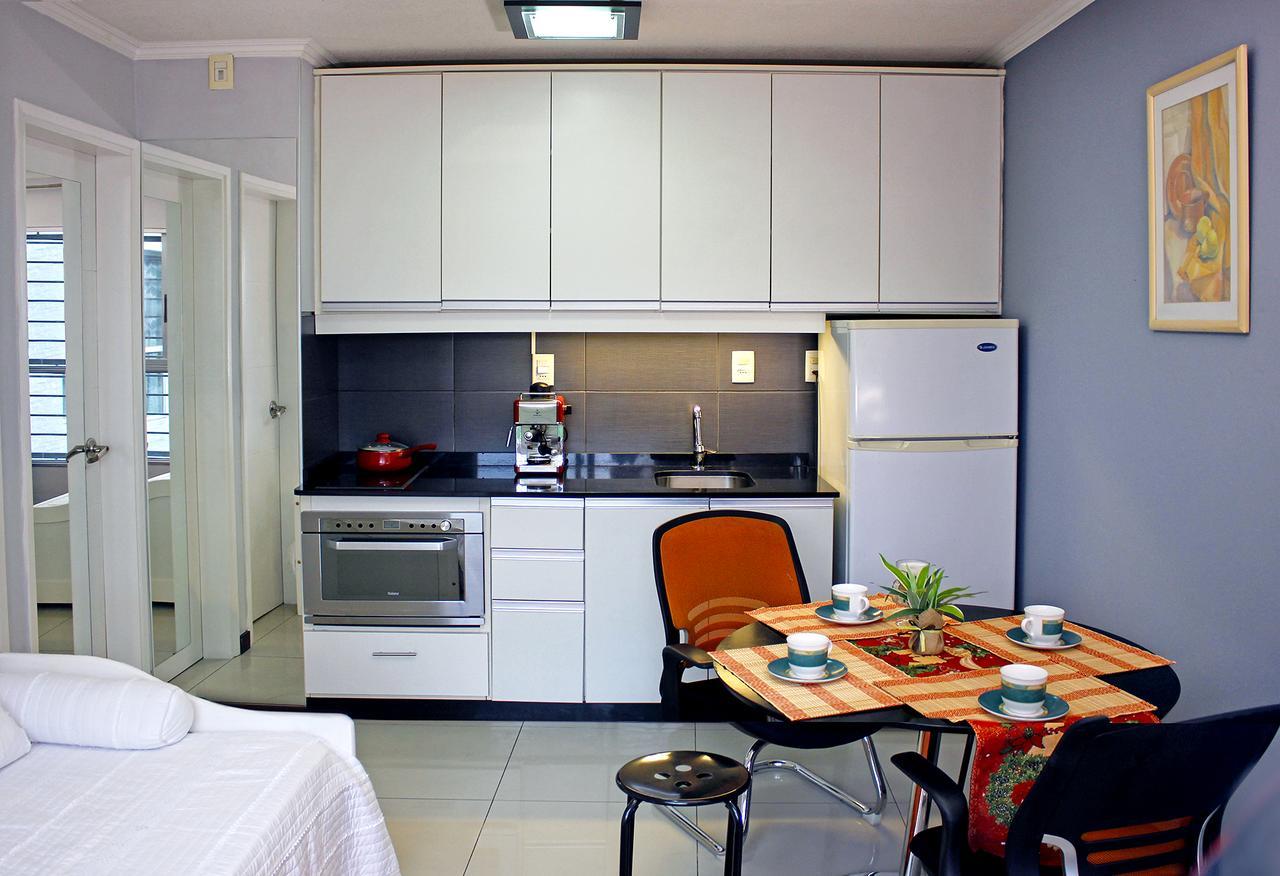 Studio Bldg King Bed * Montevideo