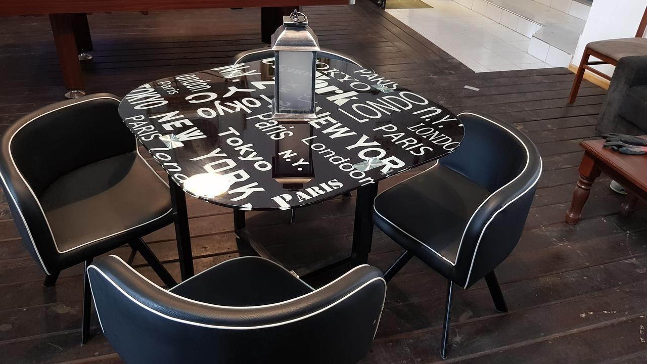 Hostal Lounge