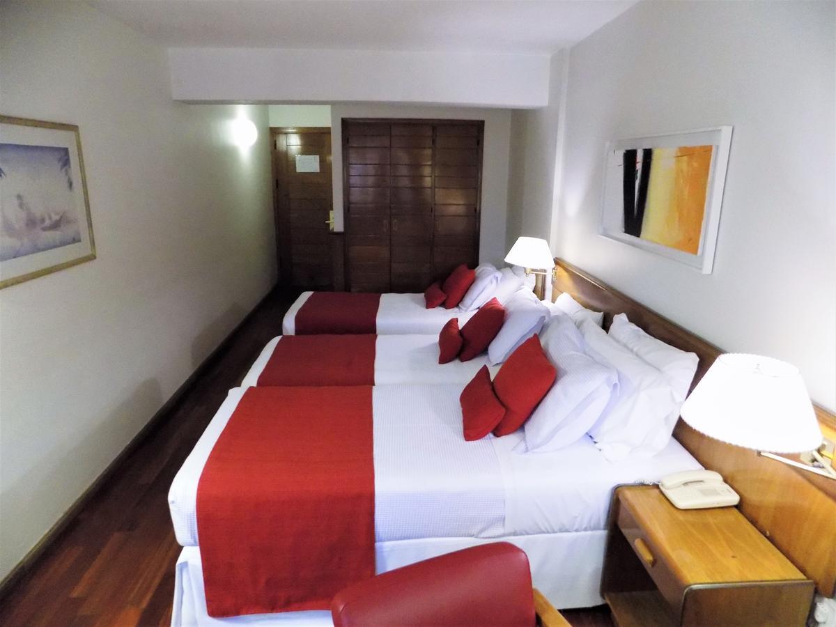 Balmoral Plaza Hotel