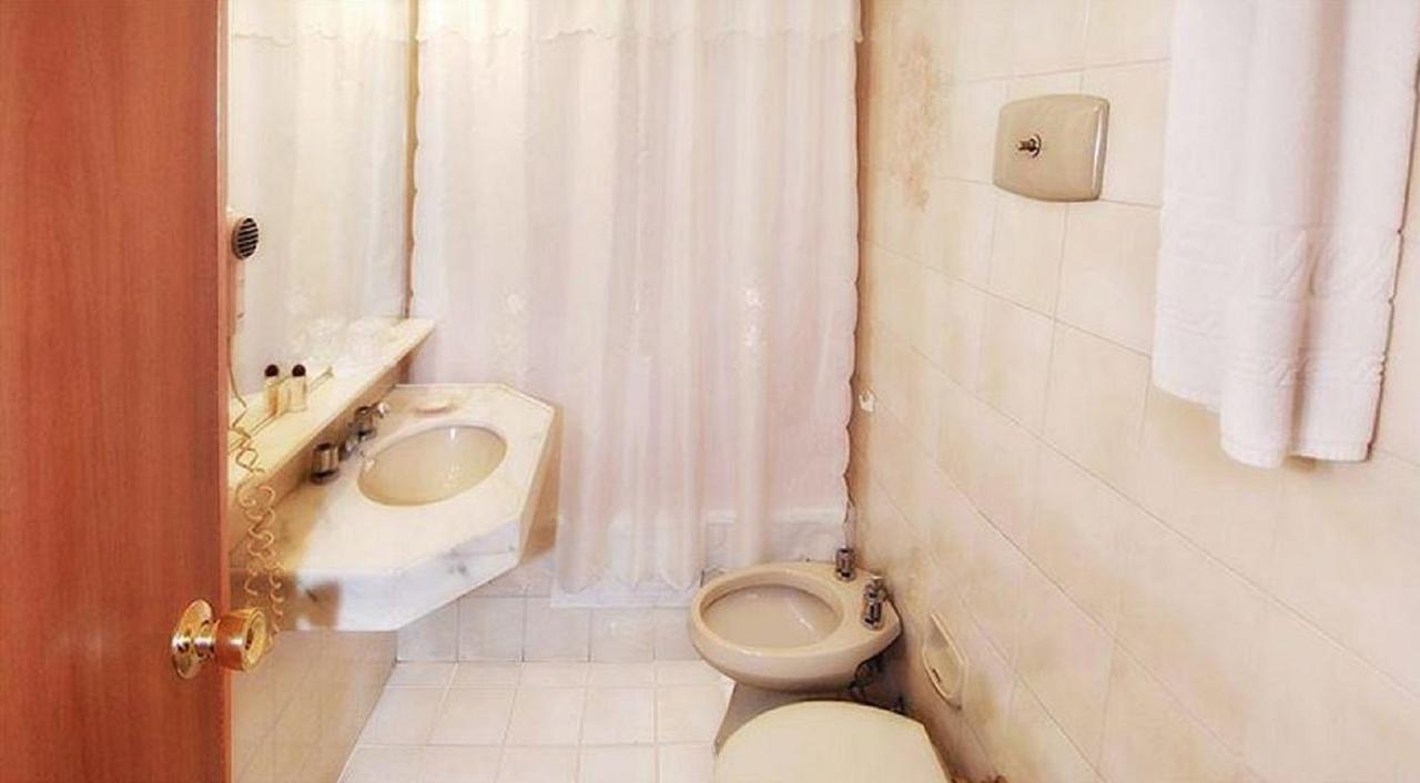 London Palace 3* Montevideo
