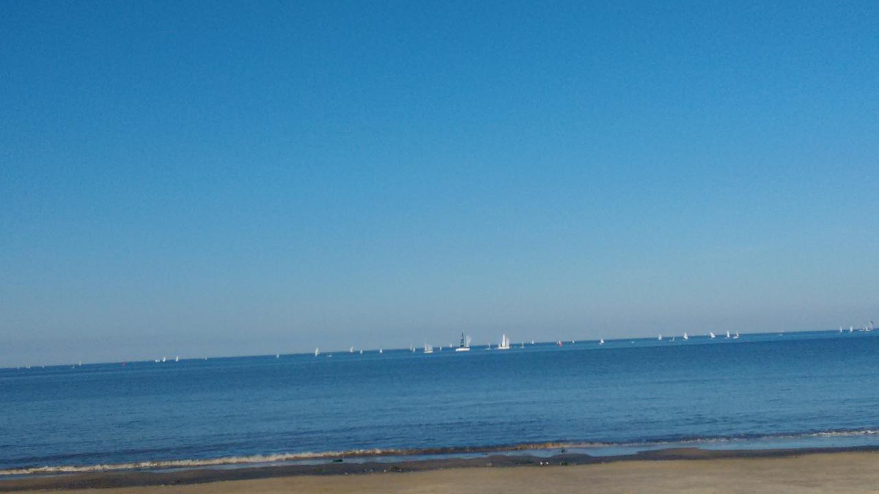 Private In Beautiful Bed and breakfast Montevideo