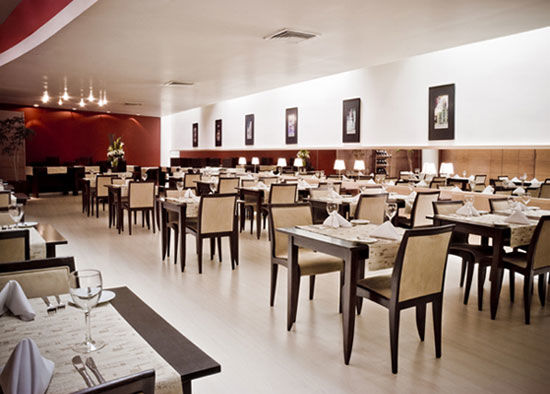 Hotel Tryp 4*