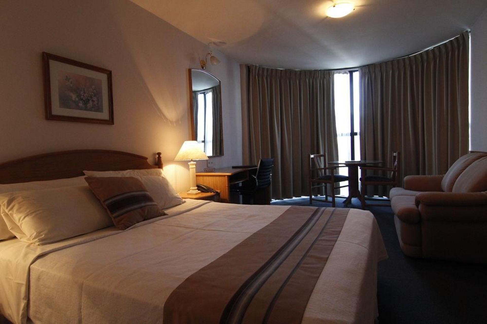 Crystal Palace Hotel