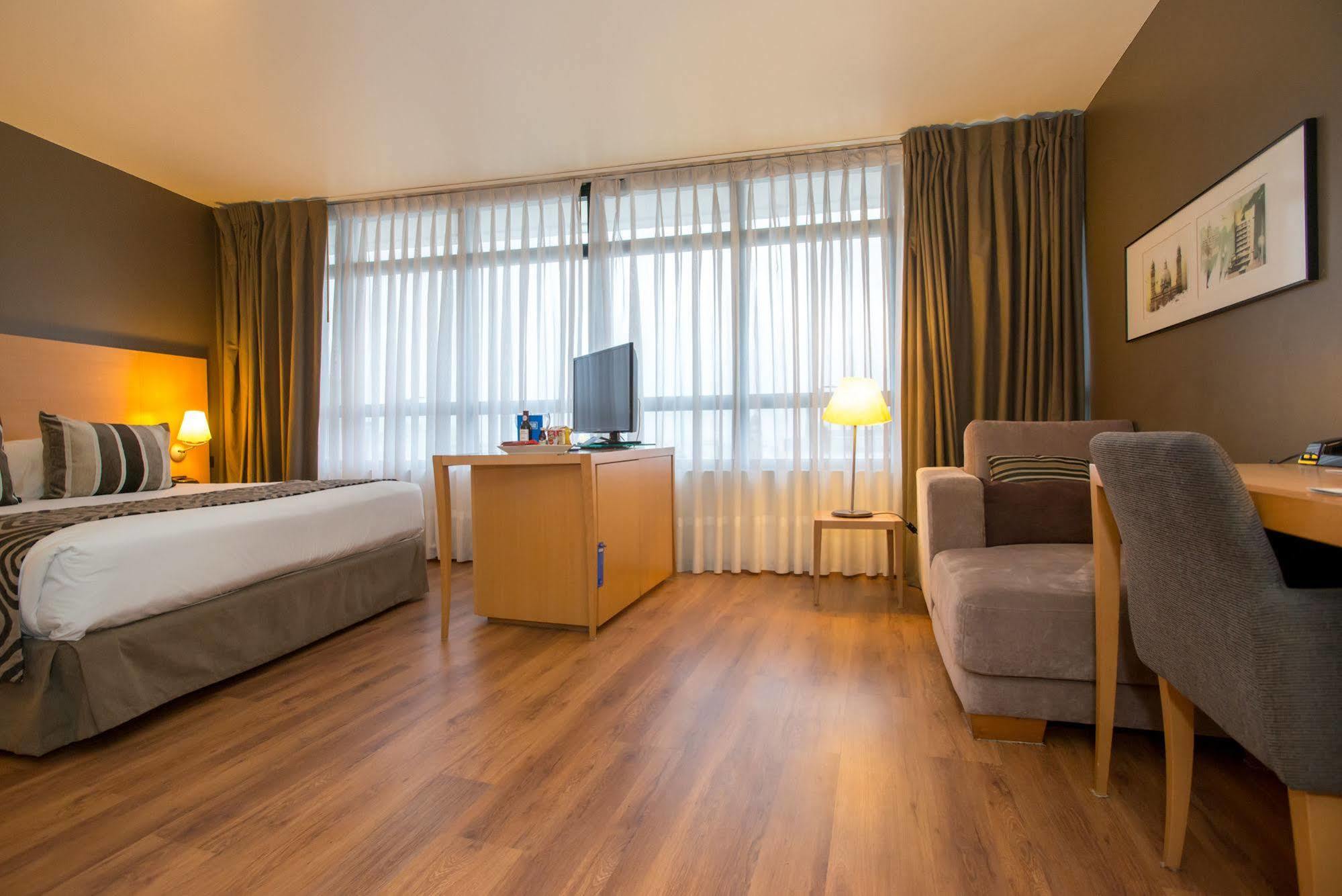 Hotel Tryp