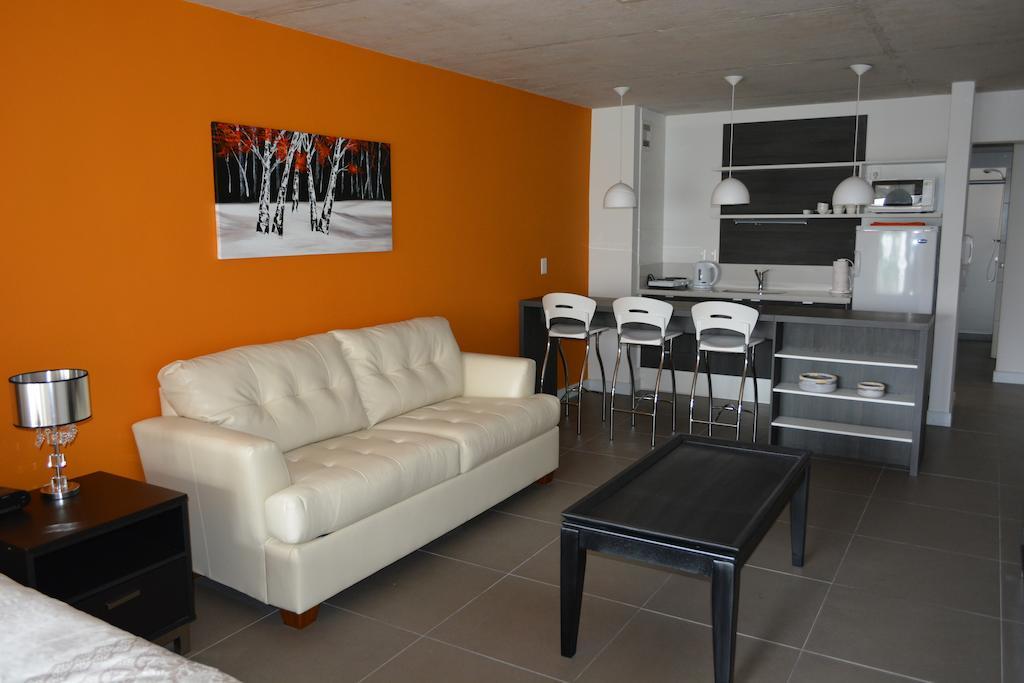 Urban Suites Apartahotel Montevideo