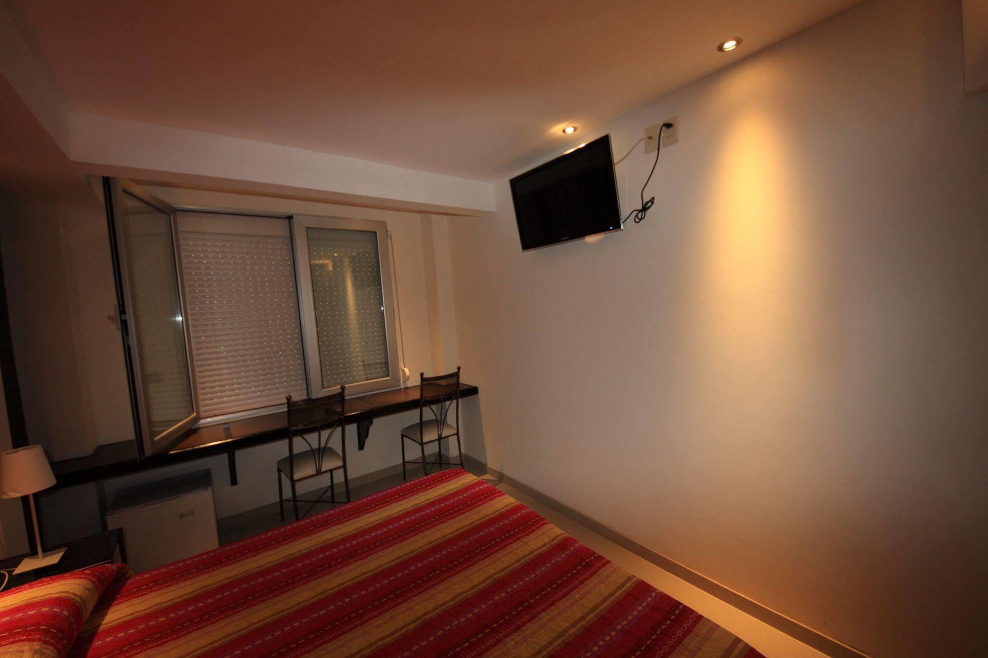 Hotel Iberia 2*