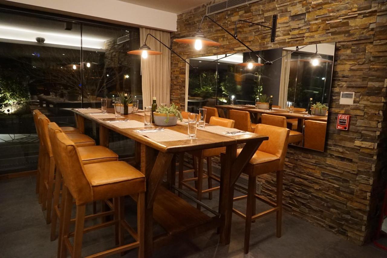 Puerto Buceo Hotel 4*