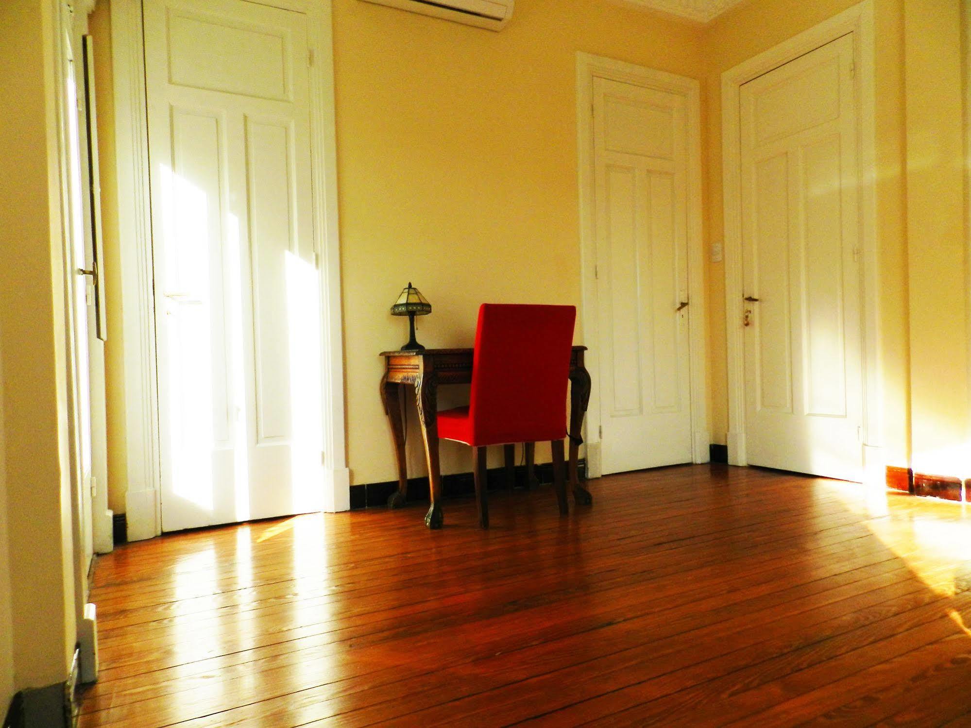 Casa Sarandi Pensión 3*