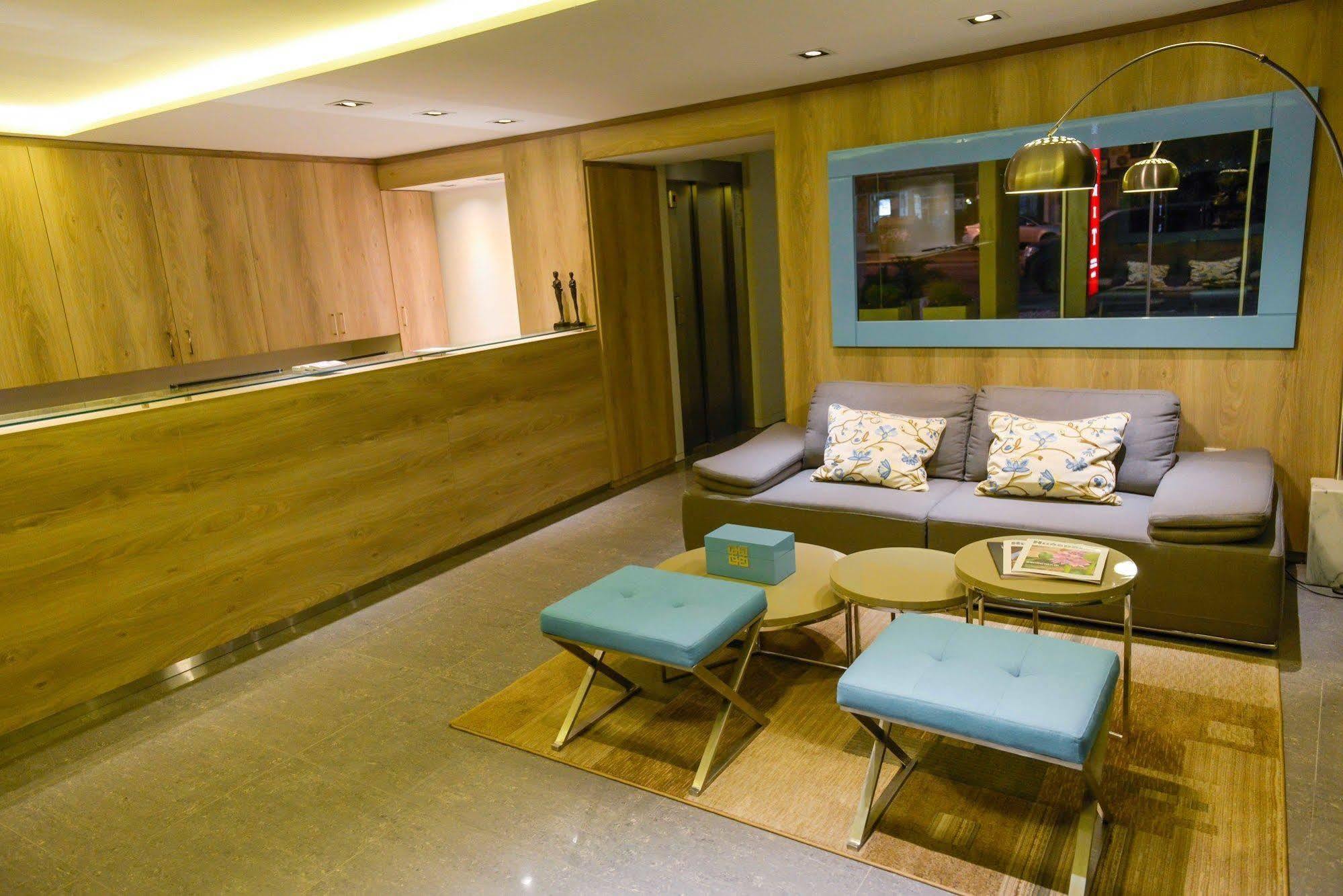 Mérit Apart&suites Montevideo