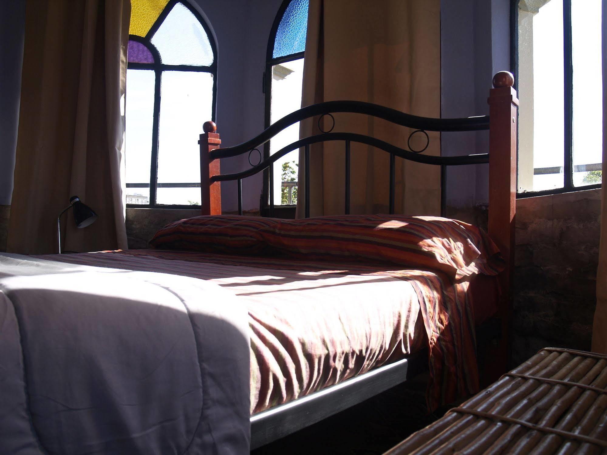 Noche Más Bed and breakfast