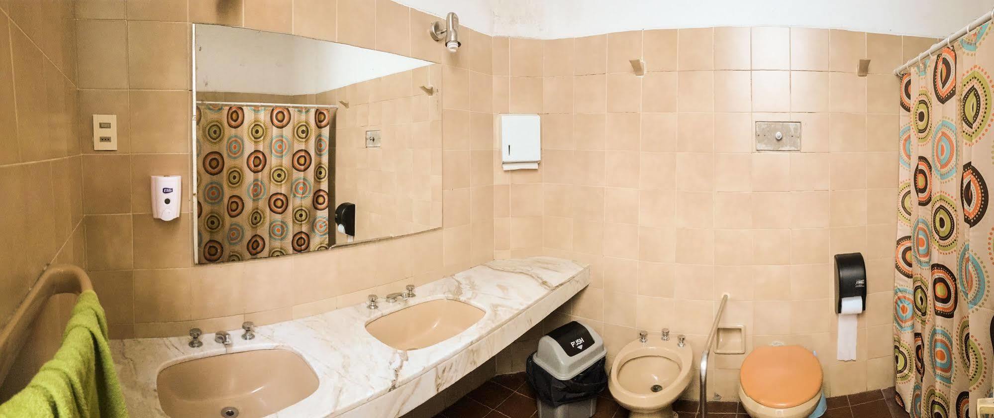Blanes Hostal *