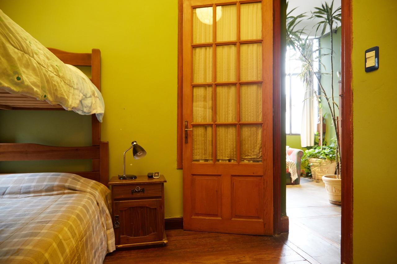 Noche Más Bed and breakfast