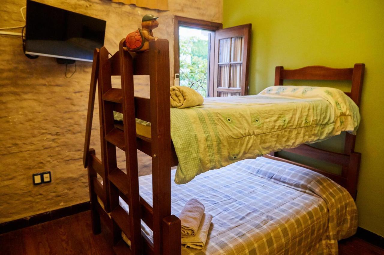 Noche Más Bed and breakfast
