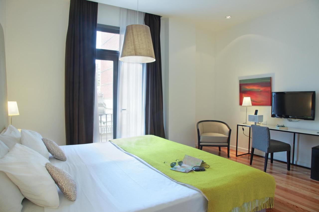 Hotel Esplendor By Wyndham Cervantes