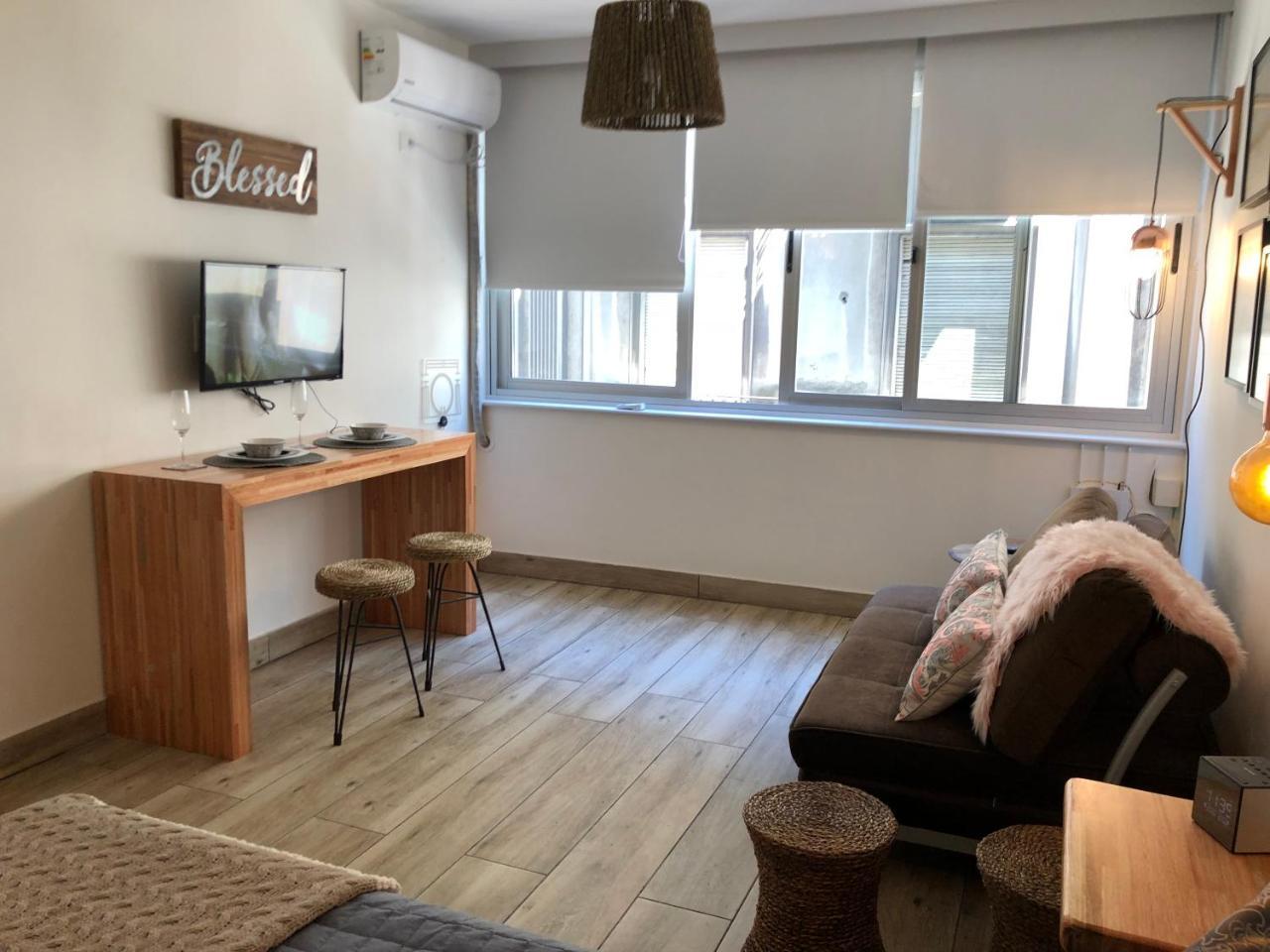 Diseño En La Ciudad Vieja Apartamento *