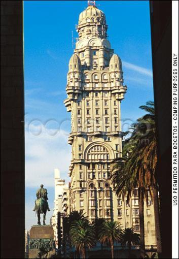 Palacio Salvo Studio Montevideu