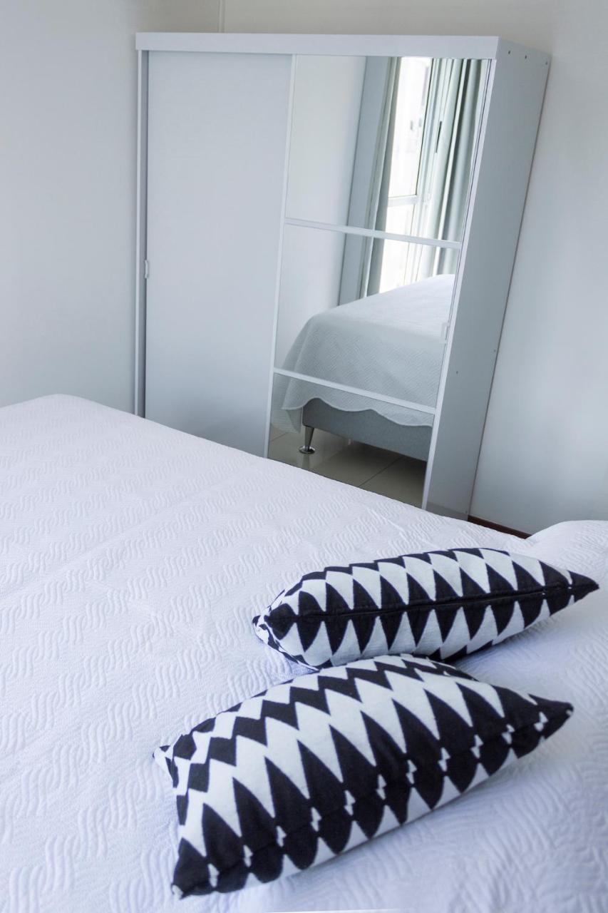 Studio Bldg King Bed * Montevideo