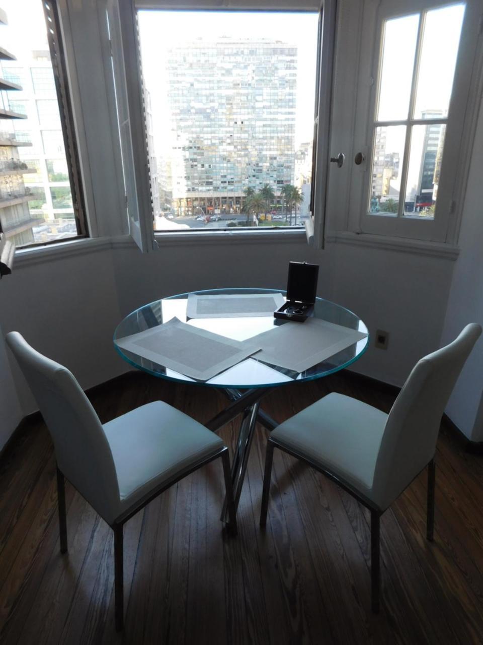 Palacio Salvo Studio *