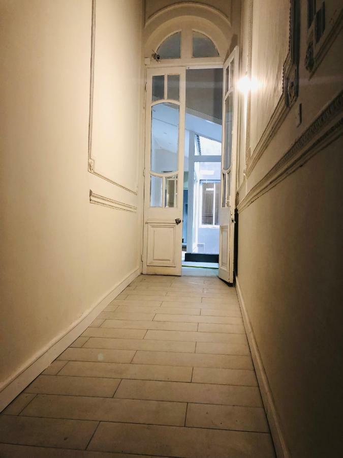 Residencia De Estudiantes Amunis * Montevideo