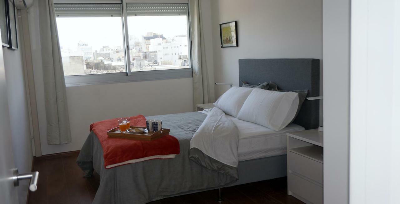Panoramico Apartamento Con Vista Al Mar En Ciudad Vieja!! *