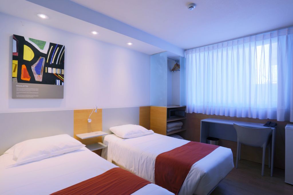 Orpheo Express Hotel 3*