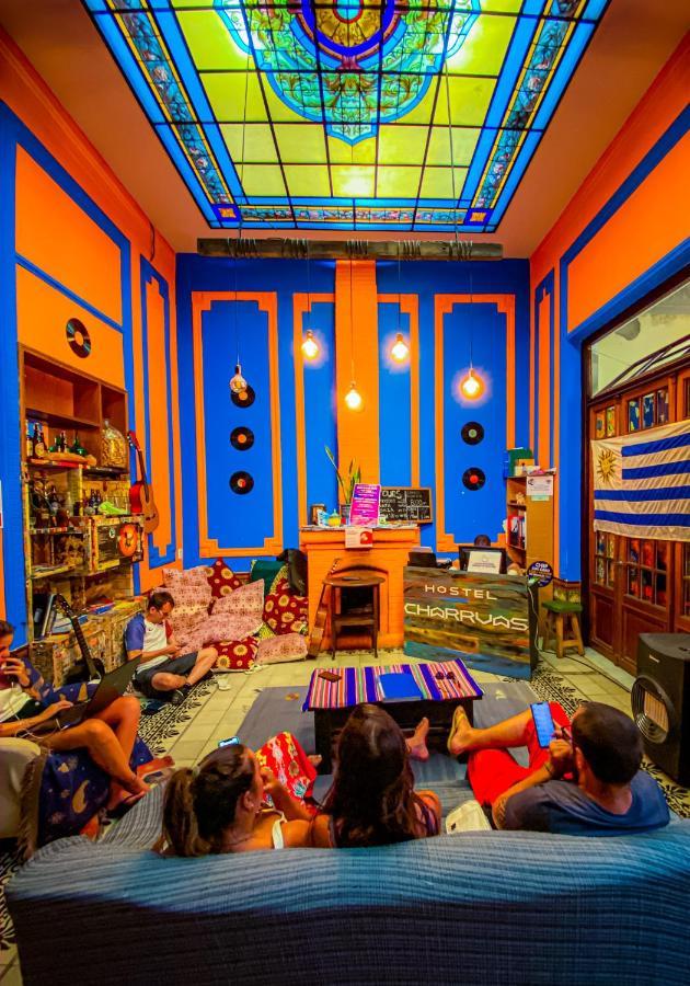 Charruas Hostal