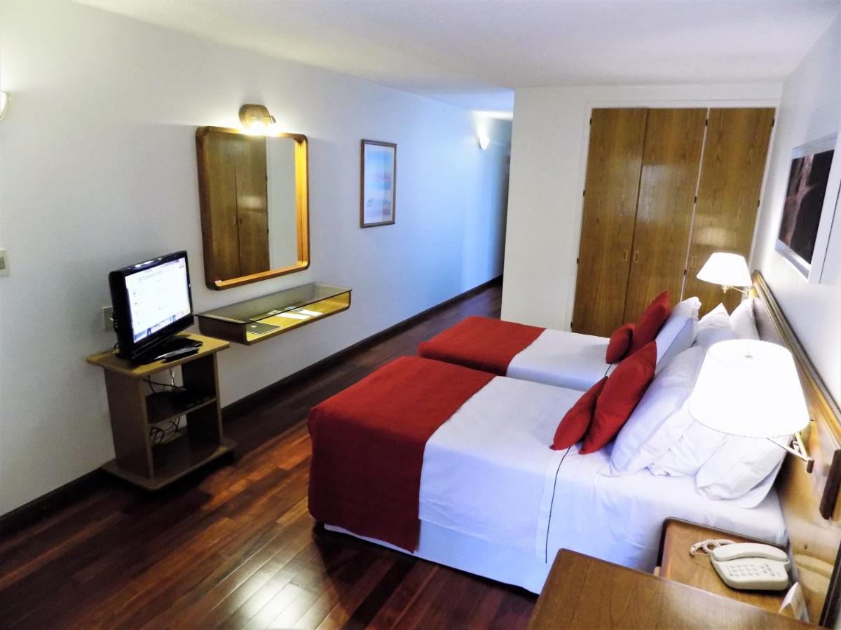 Hotel Balmoral Plaza