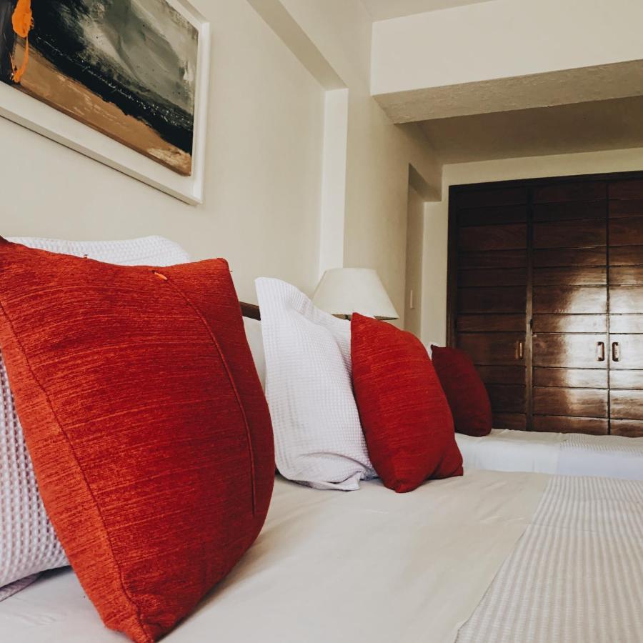 Hotel Balmoral Plaza