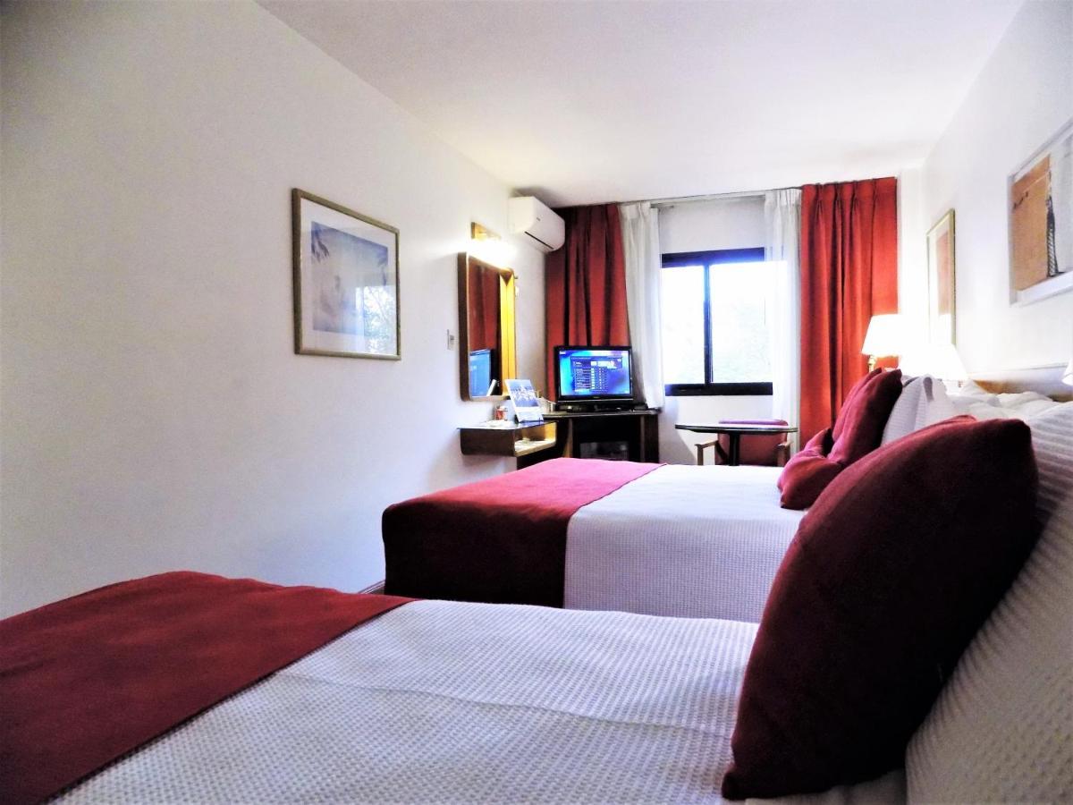 Hotel Balmoral Plaza 4*