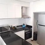 Muñoz Plaza M3388