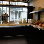 Austral Hotel