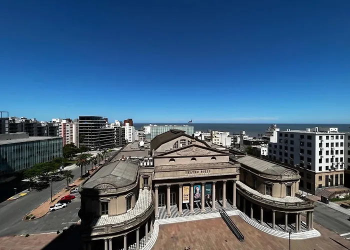 Hermoso apartamento en casco histórico con vistas al río.
