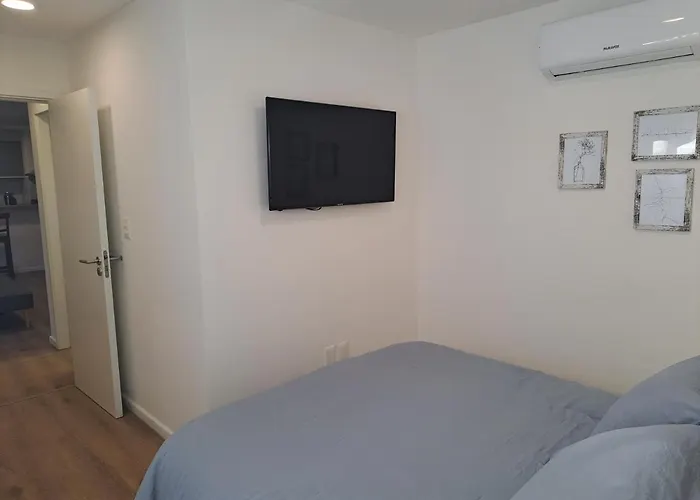 Apartamento 4 Personas En Cordon Soho Con Starplus, Tv Por Cable, Cocina Completa Y Aire Acondicionado En Dormitorio Y Living