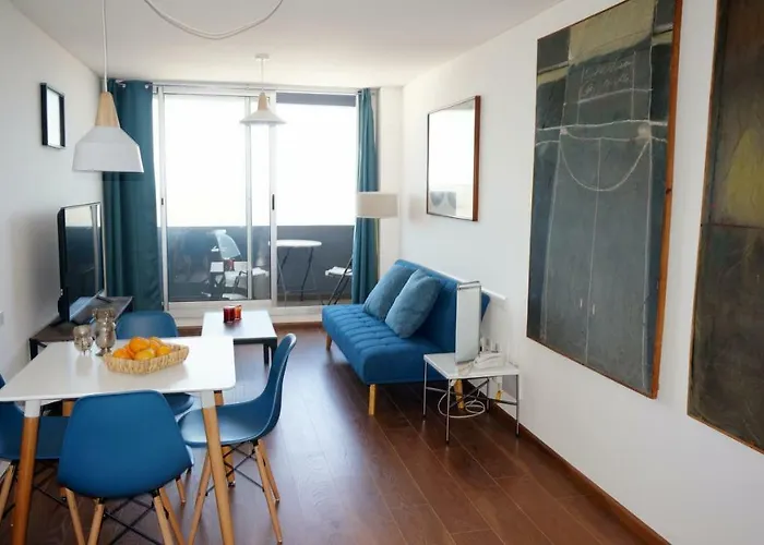 Panoramico Apartamento Con Vista Al Mar En Ciudad Vieja!!