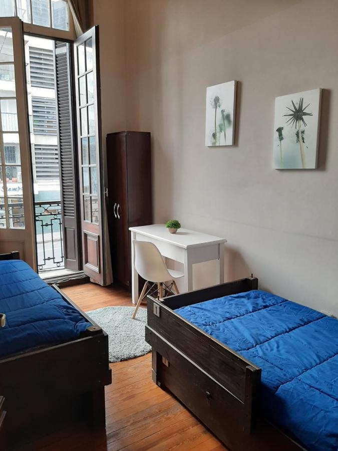 Hostal Amo Este Lugar *