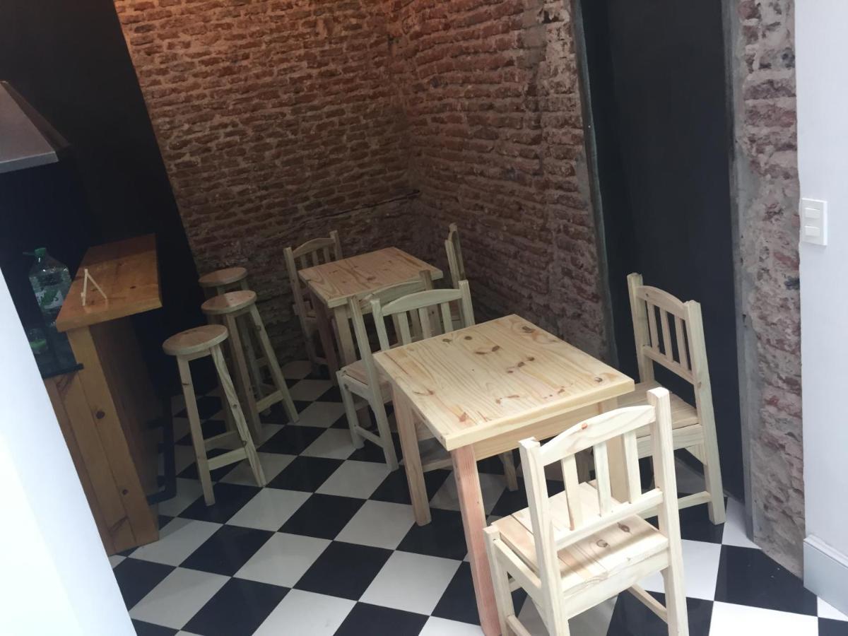 Pensión Ahivá Espacio Temporal Montevideo