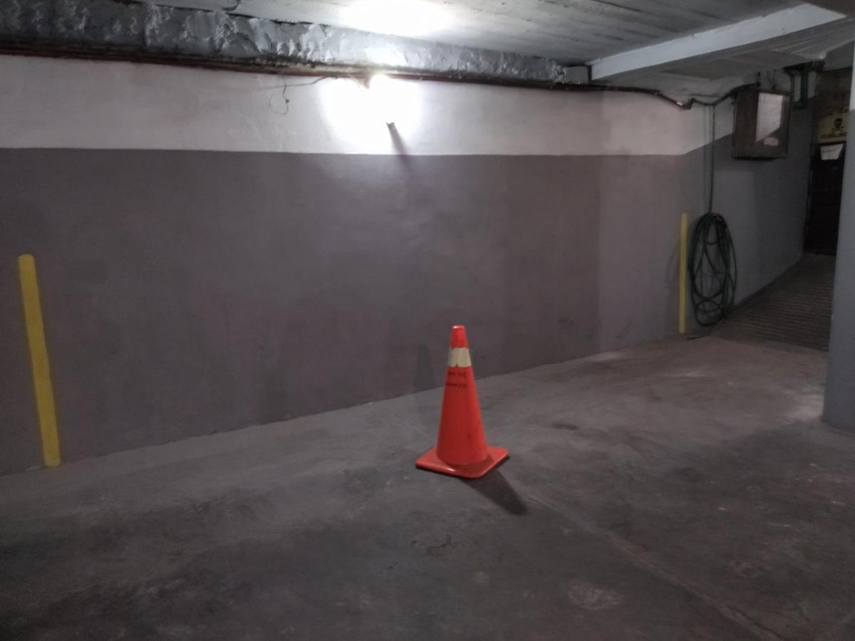 Apartamento A 20 Mts Casino Radisson Con Garage Auto Chico Mediano