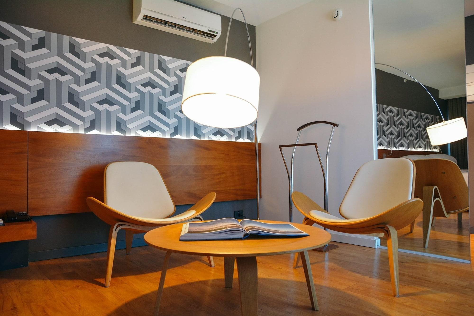Hotel Bit Design